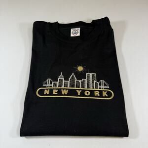 Vintage 90s NYC New York City Embroiderd Metallic Graphic T Shirt Black XL